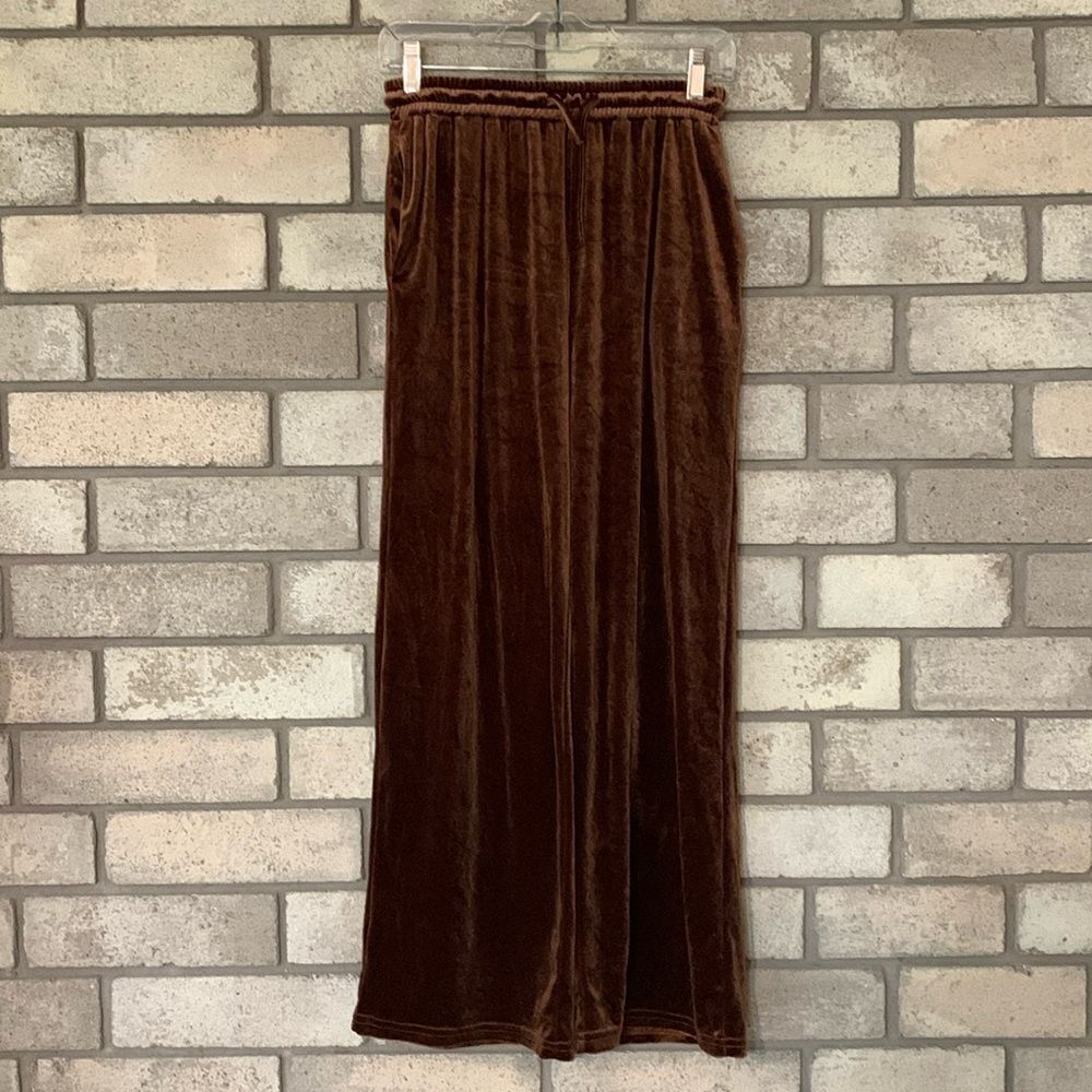 3for$20 pants size small recommended for Xs